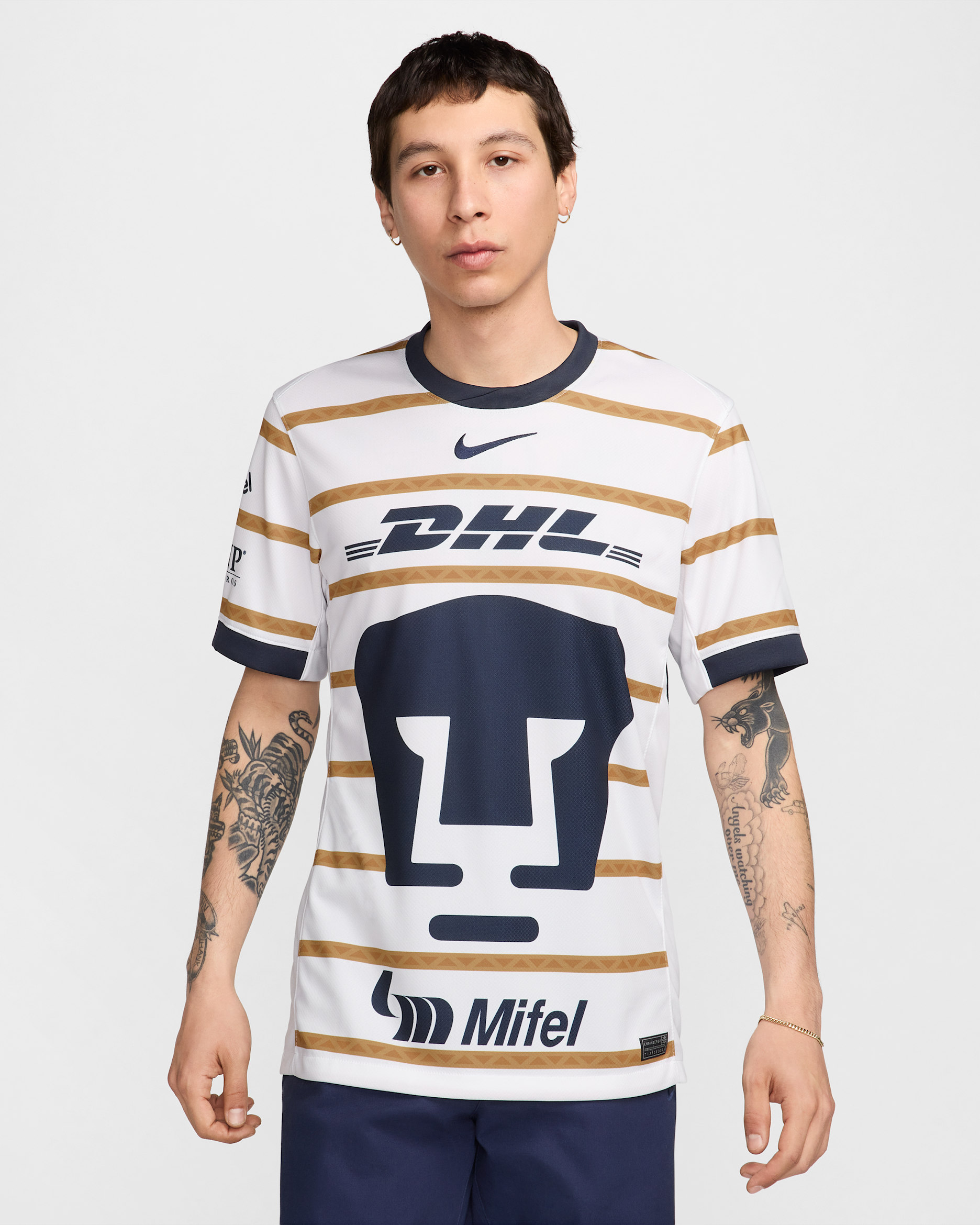 MEXICO PUMAS プーマス サッカー ユニフォーム　NIKE Nike Pumas 25/26 Dri-FIT Stadium Home Jersey - Sail/Club